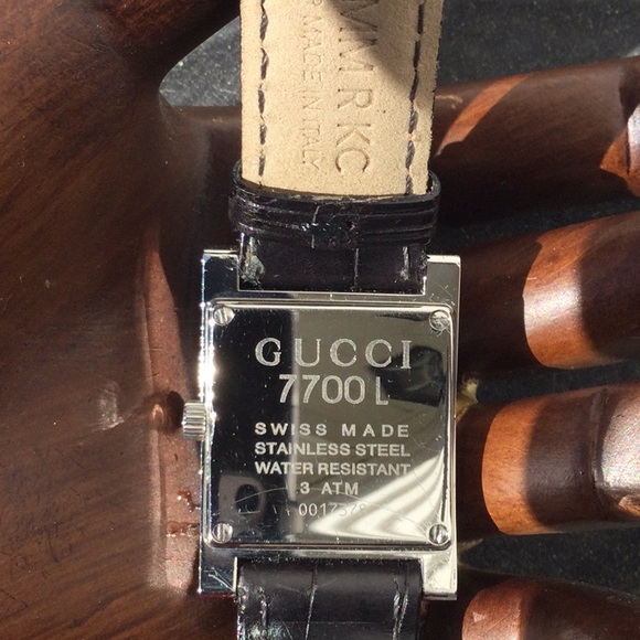 Gucci Sherry Line Woman’s Watch - Picture 2 of 7